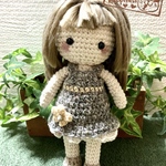 世界に一つのマスコット♪編みぐるみストレートヘアーの女の子💕