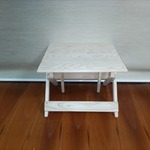 ワンチャン用杉折りたたみイス（奥行き35cm、高さ30cm、幅40cm）