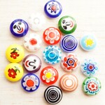 ガラスビーズ　10ｍｍ　41個　おかお1個入りMIX