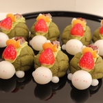 * [4/30販売予定]白玉抹茶いちごかめろんぱん*