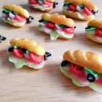 フランスパンカプレーゼサンドバッチ