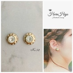 №52 ❁¨̮ ゴールドビジューの1粒ピアス・イヤリング