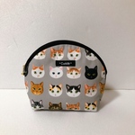 １２００．大人可愛い　ねこ猫ネコ柄のポーチ　再販１