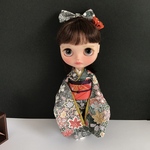 No.188  1/6サイズドール用振袖　草花桜金彩しぼり　灰緑