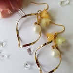 スズランとコットンパールピアス