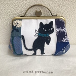 ミナペルホネンとクロッチくんで作成しましたがま口ポーチです♡ネコちゃん口金