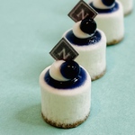 ブルーベリーレアチーズのミニチュアケーキ