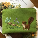 🌿felt de patchworkリスのお薬手帳ケース🌿