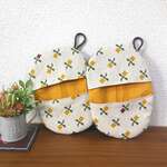 chii555様オーダー★シンプル花柄のキッチンミトン