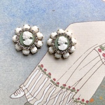 matcha milk cameo pierce / earring