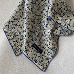  《Rさま専用》リバティクロス◆Perla
