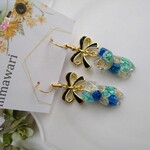 色違い再販♥リボンパーツとお花入り猫ちゃんのピアス