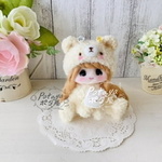 ふわふわ シロクマさん着ぐるみ女の子ドール ☆　ハンドメイド　羊毛フェルト  テディベア　ハンドメイド 姫系  姫系雑貨