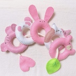 動物のひも通し　知育玩具【ピンク🌸】