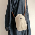 受注製作＊欲張りなスマホポシェット／麻帆布　ペットボトルOK！（巾着ポシェット・巾着ショルダー・帆布）