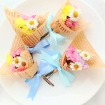  明るいミニブーケ ドライフラワー　 お祝いに♡　ミニギフトに♡　