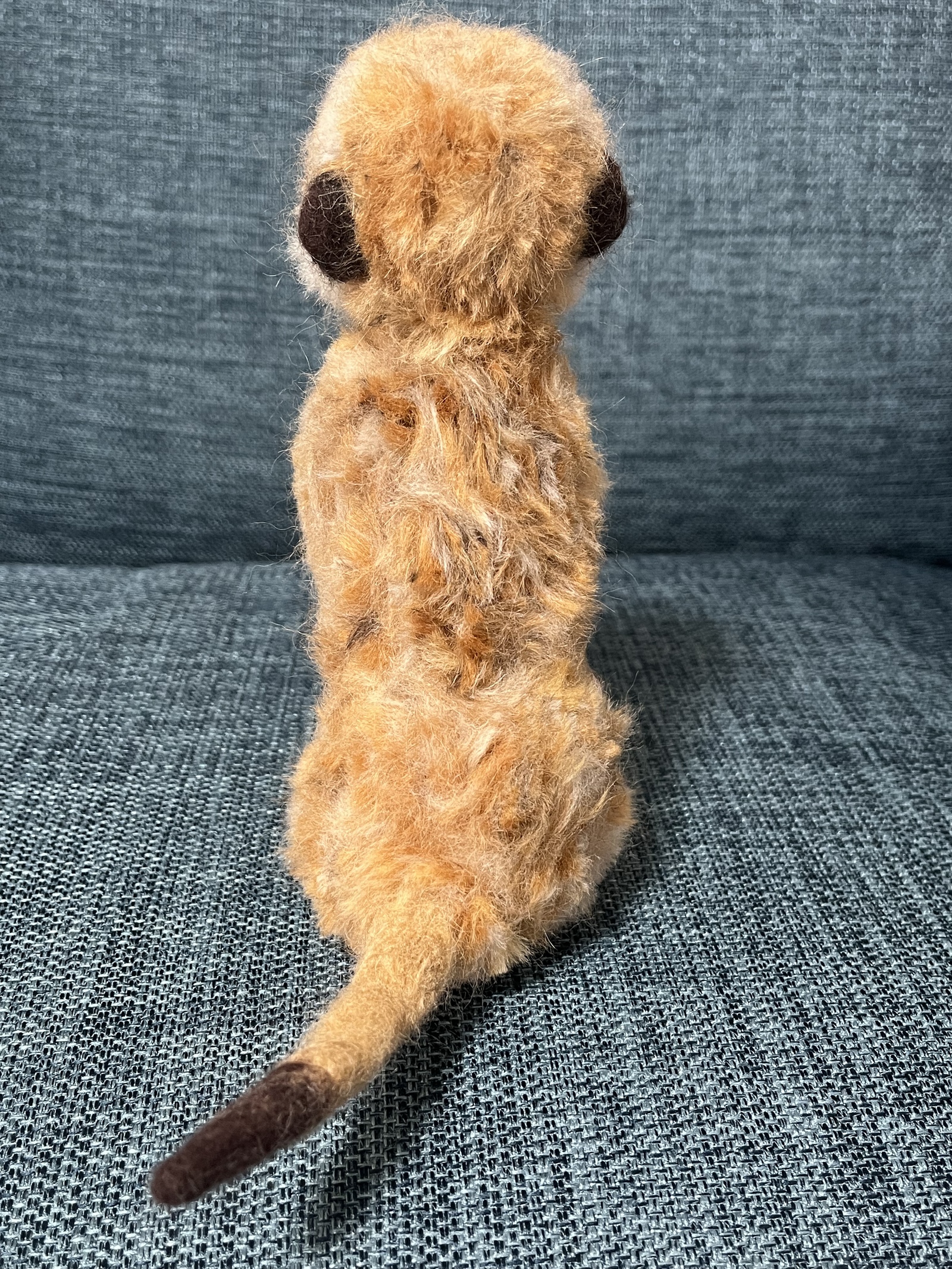 羊毛フェルト　ミーアキャット 羊毛フェルト ミーアキャット 動物フィギュア | iichi 日々の