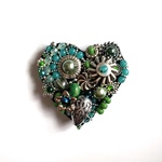 con Verde ３   Antique Silver Beads Reunion  ビーズ刺繍ブローチ