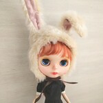 再出品484.※ベージュのファーのうさ耳帽子※ブライスアウトフィット※