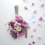 𖦞母の日ギフト𖦞  ヘリクリサムとスターチスのスワッグ 