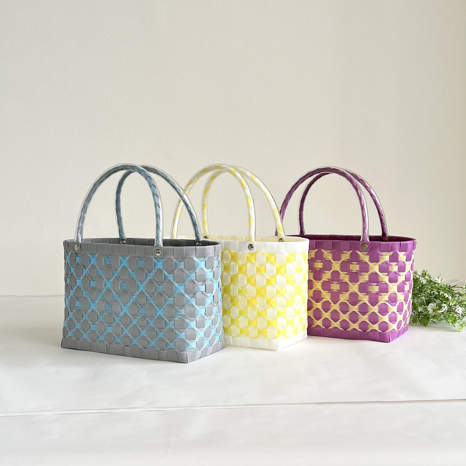 みるめ⭐︎プラカゴ　2点 受注製作】プラカゴ miniサイズ/A5 mini-011 白*黄 2way かご