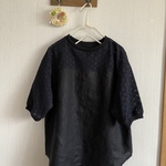 リネン、コットンローン刺繍のリブプルオーバー