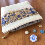 ウクライナ支援＊花咲く刺繍リボンのふんわりポーチ ～yellow～