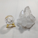 akiku様専用【トマスゴンサガ産水晶クラスター、アイリス水晶台付】