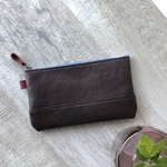 レザー　ダークブラウン革のポーチ　ペンケースとしても