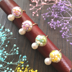 春カラーのガラスドーム リング