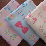 お名前スタンプ押 しておきます♪名前タグ付ガーゼハンカチ3枚セット