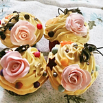 数量限定！！ カップケーキストラップ(黄)