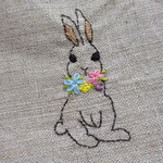 うさぎ刺繍のプチリネン手提げ＊Ａ