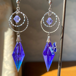 ロイヤルブルーとアレキサンドライトの蝶々ペンデュラムピアス