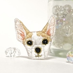 【 オーダー 】お耳の大きなわんちゃんの刺繍ブローチ 大サイズ  ハンドメイド kagisippo7 