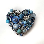 con Azul ７   Antique Silver Beads Reunion  ハートのビーズ刺繍ブローチ