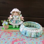 12,5ｃｍドール＆小物入れセット（カーネーション）