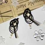 《黒》あわじ結び（ピアス・イヤリング・ノンホールピアス）