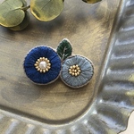drops flower〜花の刺繍ブローチ