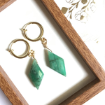 【5月誕生石】〈天然石〉ナチュラル エメラルド・フープイヤリング/ピアス