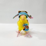 うさ耳帽子とくいしん坊巾着バッグのセット　小物　ミニチュアこもの　あみぐるみ　編みぐるみ　レース編み　人形　ぬいぐるみ　あみぬいぐるみ　あみもの　編み物　文鳥　白文鳥　コトリサ　kotorisa