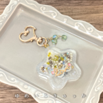 おほしさまのシャカシャカキーホルダー