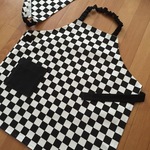 名入れ刺繍可【こどもエプロン＆三角巾100ｃｍ・110ｃｍ・120ｃｍ】黒×白