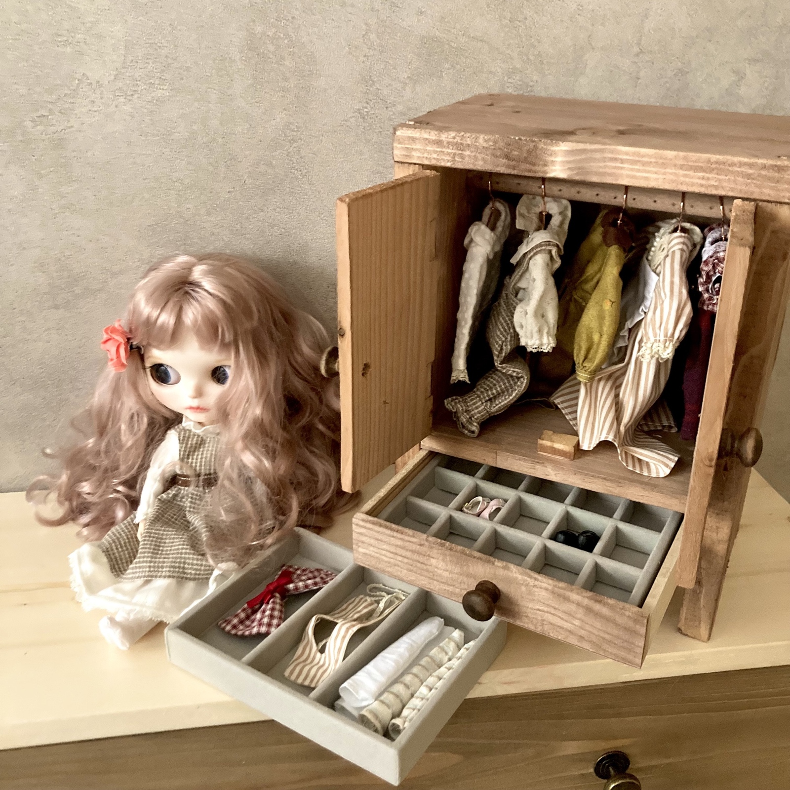 まるまる　人形用木製収納ケース　ハンドメイド　ブライス　アイシードール まるまる 人形用木製収納ケース ハンドメイド ブライス アイシー
