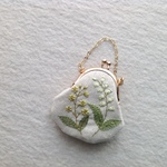 リネンと野の花刺繍の豆がま口4