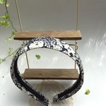 リバティのシンプル　カチューシャ（濃紺）