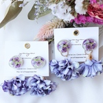 a showy purple flower...  ピアス/イヤリング 