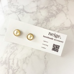 パールボタンピアス　No.73