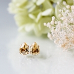 大粒シトリンの花びらピアス【ヒマワリ】7×5mm 14Kgf