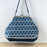 刺繍生地のがま口バッグ(小花)